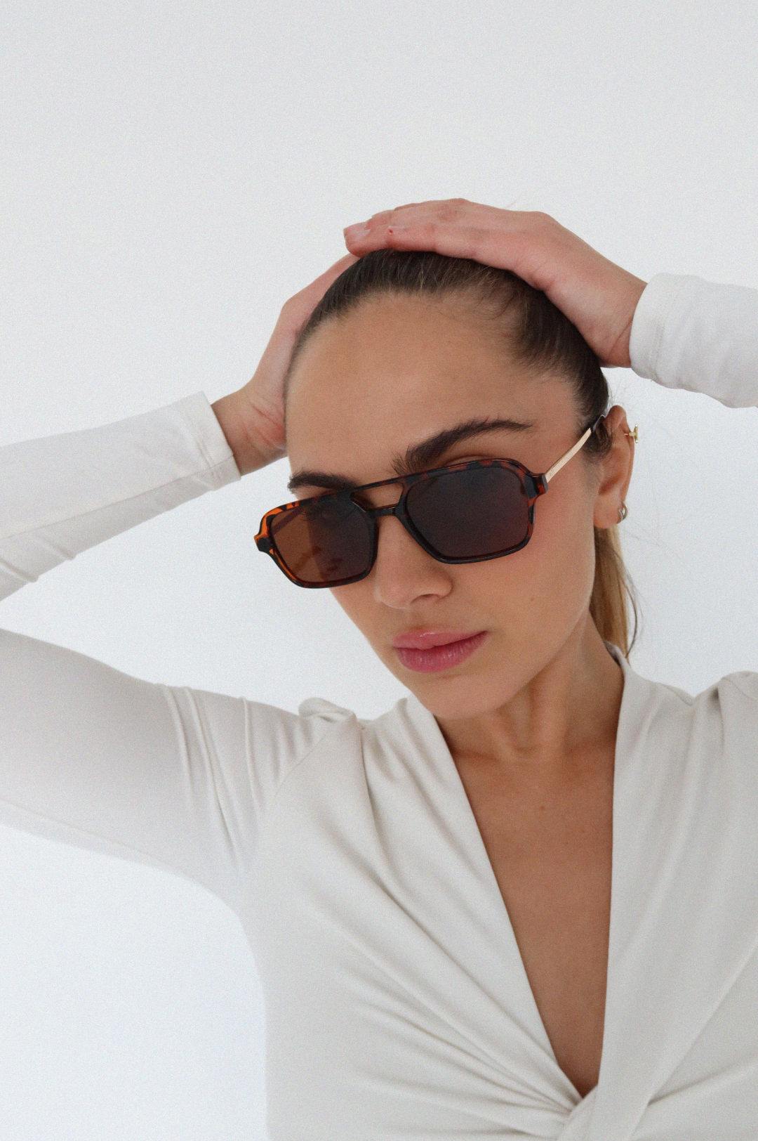 Ice Cube / Brown by INDY – Polarized Aviator Unisex Sunglasses