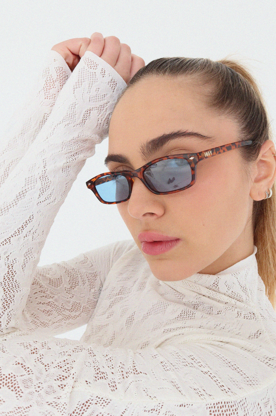 Joey / Blue by INDY – Polarized Small Square Unisex Sunglasses