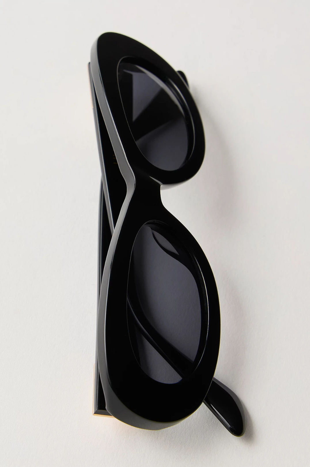 SoHo / Black by INDY Sunglasses – Polarized Round Sunglasses for Women