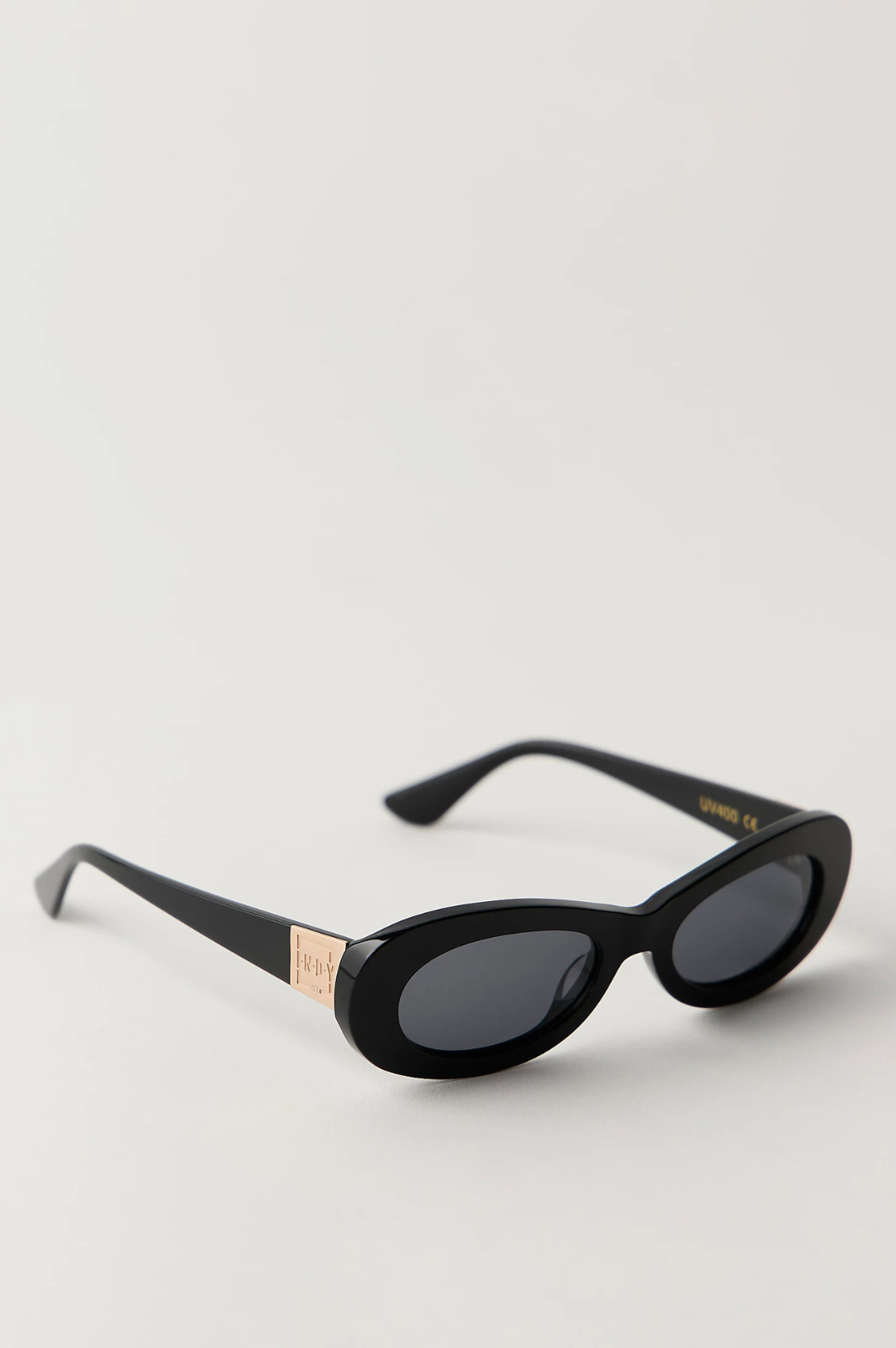 SoHo / Black by INDY Sunglasses – Polarized Round Sunglasses for Women