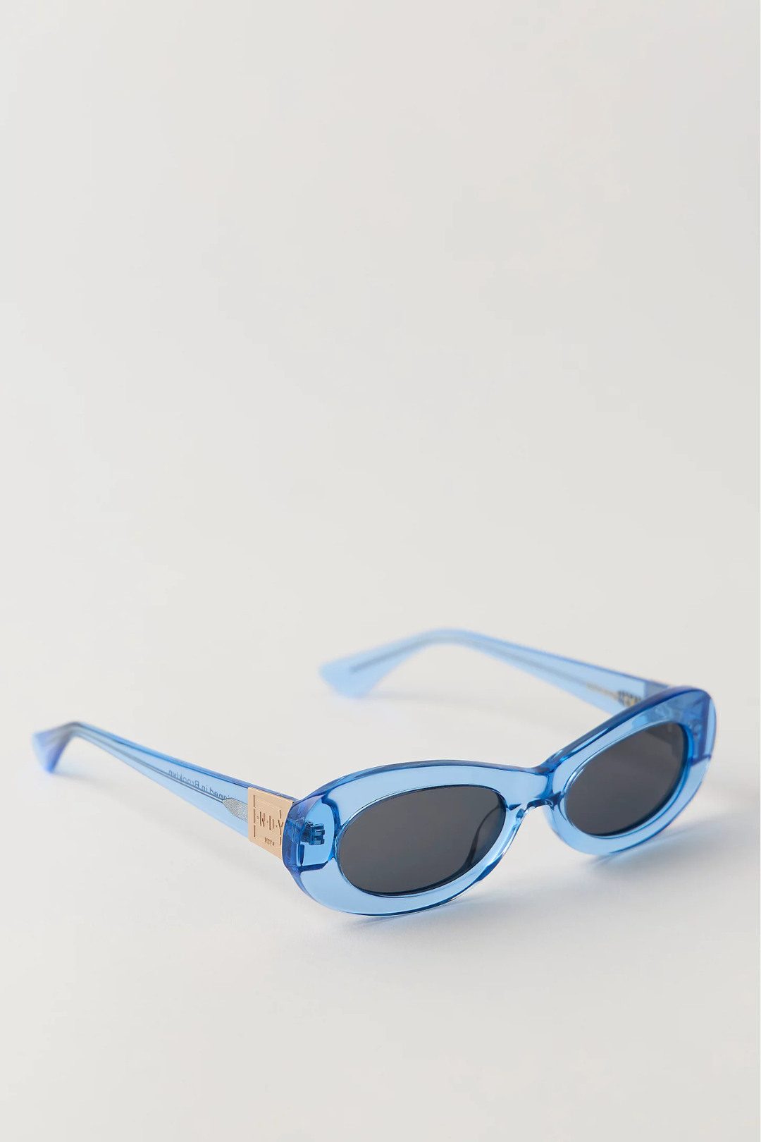 SoHo / Pastel Blue by INDY Sunglasses – Polarized Round Sunglasses for Women