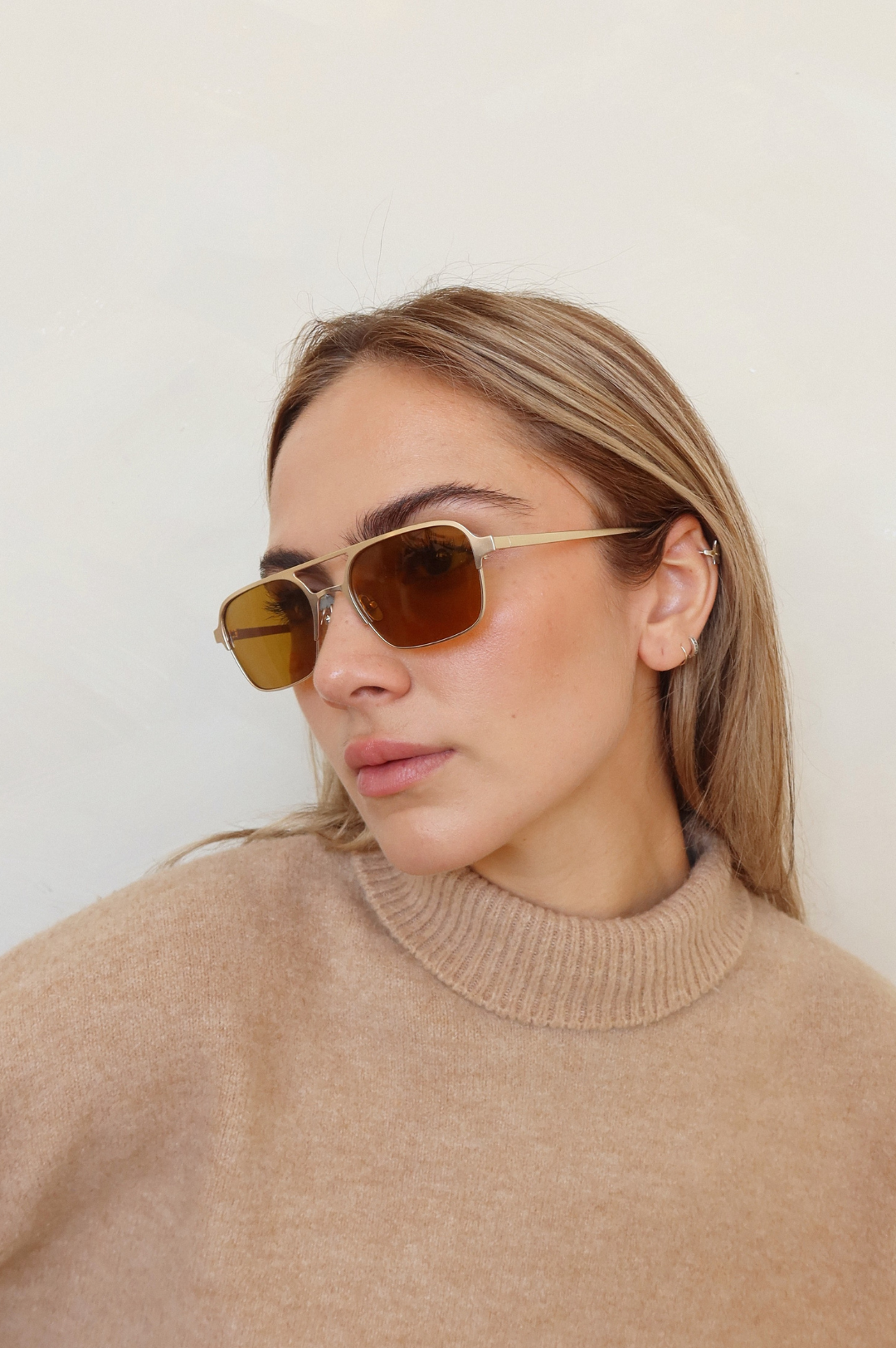 Jimmy / Caramel by INDY Sunglasses – Polarized Metal Unisex Aviators
