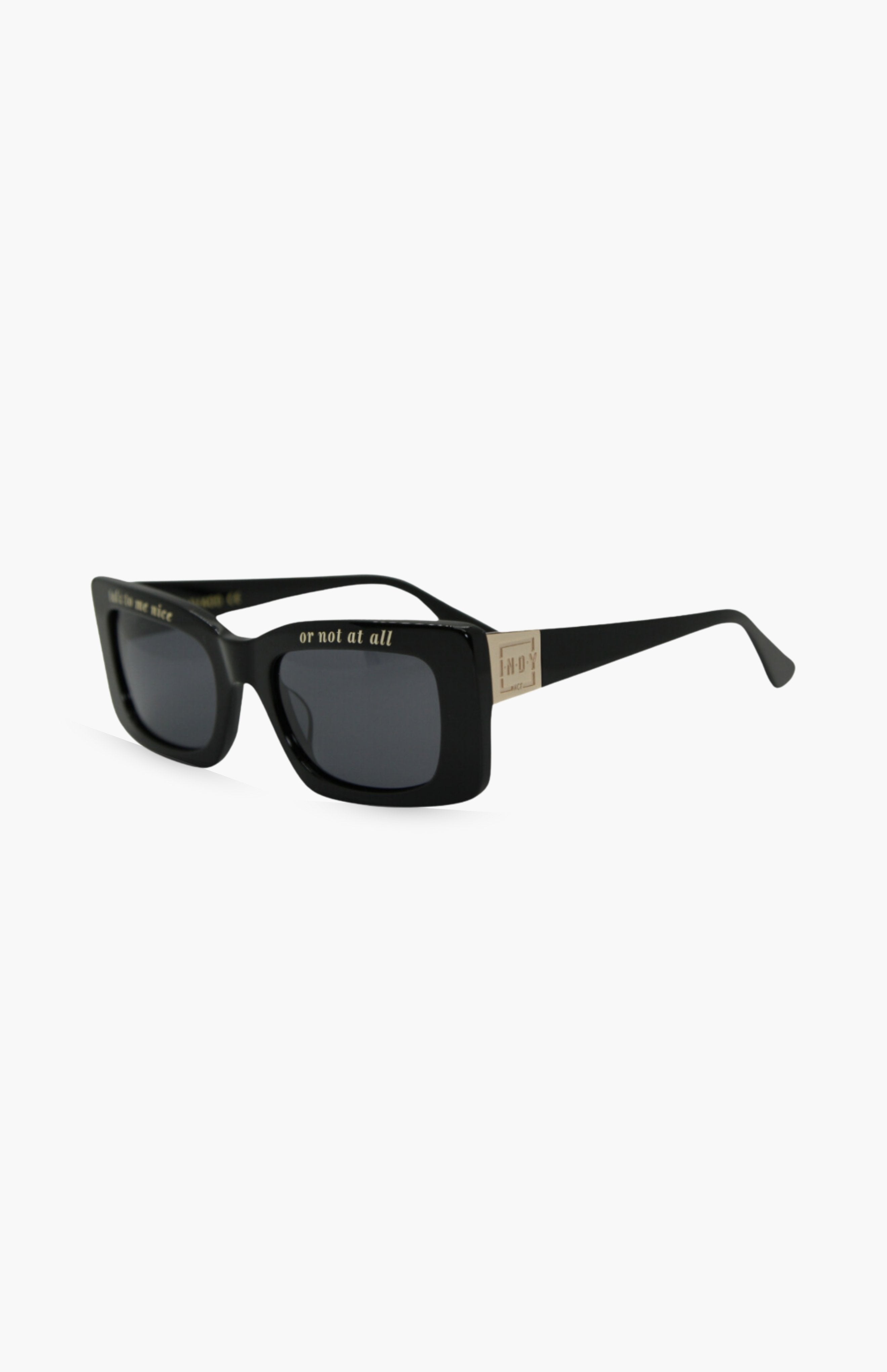 I’m in search of these sunglasses to buy. The 8 Best Cheap, Affordable Sunglasses Actually Worth  main image 2